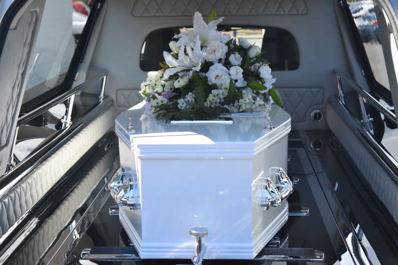 funeraire-BARGEME-min_death-2421821